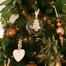 Lade das Bild in den Galerie-Viewer, Joy of Christmas Heart Ornament