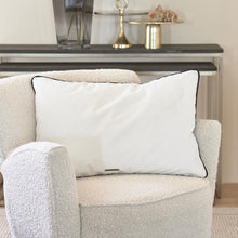 Lade das Bild in den Galerie-Viewer, Velvet Duo Colour Pillow Cover 65x45