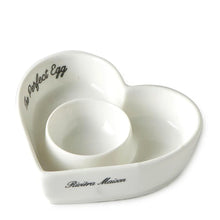 Lade das Bild in den Galerie-Viewer, Eierbecher Herz - The perfect Heart Egg Cup
